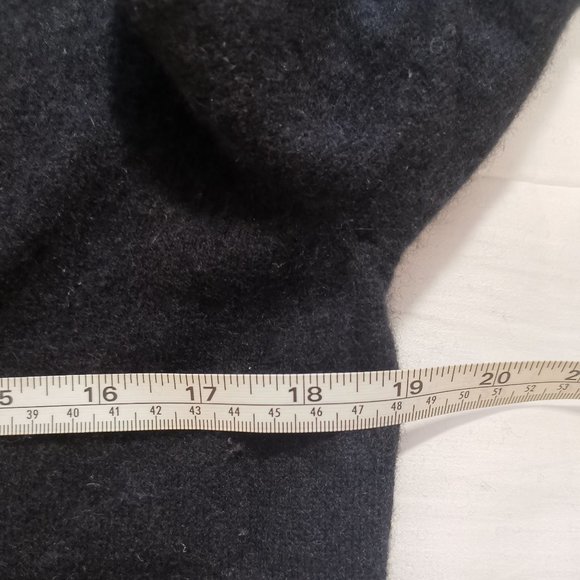 Charter Club 100% 2-Ply Cashmere V-neck Sweater Size L - Picture 5 of 6